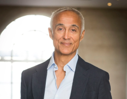 Andrew John Ridgeley