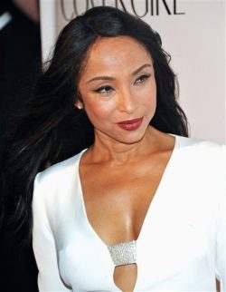 Helen Folasade Adu