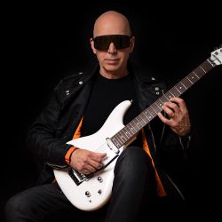 Joe Satriani