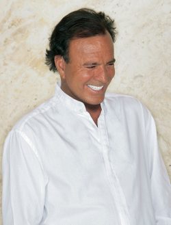 Julio José Iglesias de la Cueva