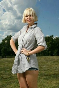 Sia Kate Isobelle Furler