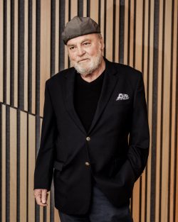 Stacy Keach