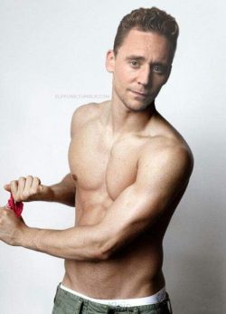 Tom Hiddleston