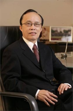 Kar Po Law