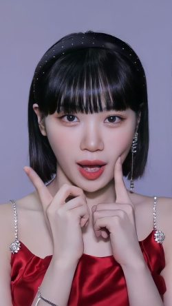 Kim Chaewon