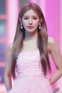 Cho Mi Yeon ( Miyeon )