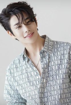 Kim Myung Jun ( MJ )