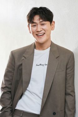 Kang Hong Seok