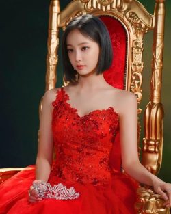 Lee Da Bin ( Yeonwoo )