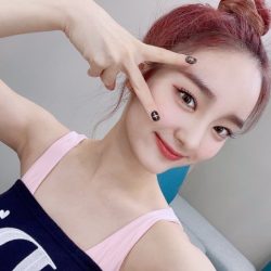 E.JI ( Choi Jiwon )