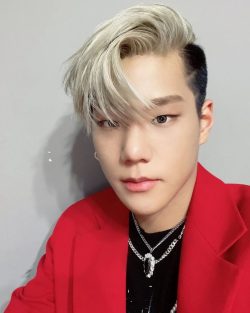 Junseo ( Hwang Jun-seo )