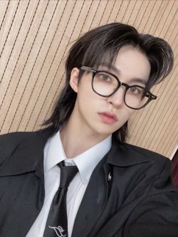 Romin ( Choi Youngmin )