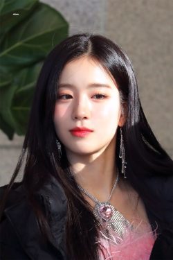 Wooyeon ( Park Jin Kyung )