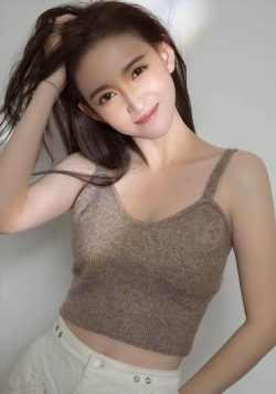 Connie Kang (Kang Ning)