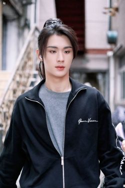 Zheng Yibin